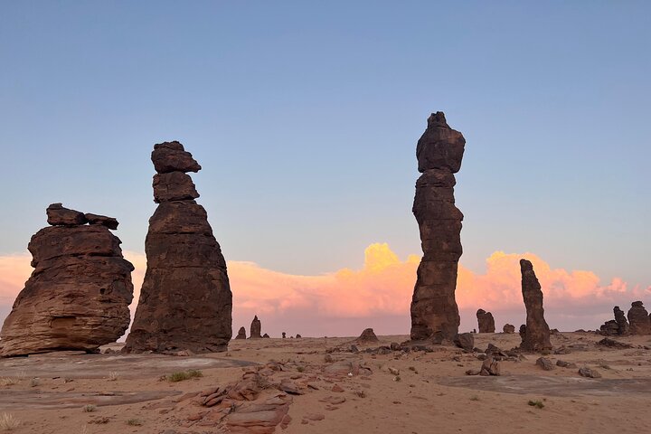 AlUla City Tour–5 Attractions with Pickup& Drop Off-Hotel/Airport