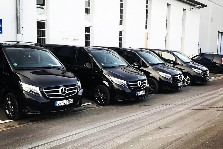 Private Berlin to Berlin Airport Vehicle Transport