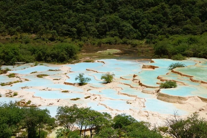 Private VIP Tour:2-Day Jiuzhaigou・Huanglong Highlights Experience