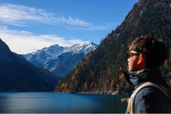 Private VIP Tour:2-Day Jiuzhaigou・Huanglong Highlights Experience