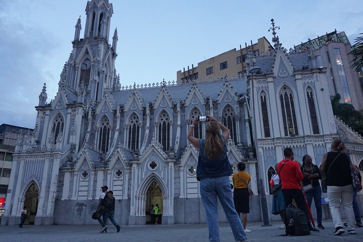 Shared Tour of the Historical and Cultural Center of Cali