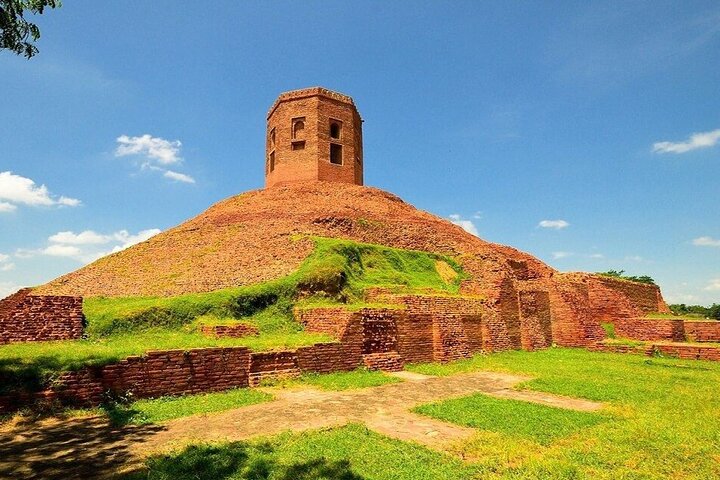 Sarnath and Varanasi Private Day Tour from Bodhgaya with Return
