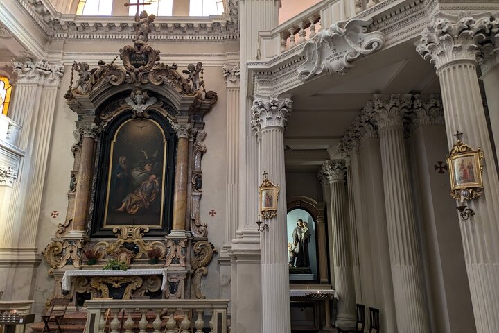 Guided Modena Sightseeing and Food Tour