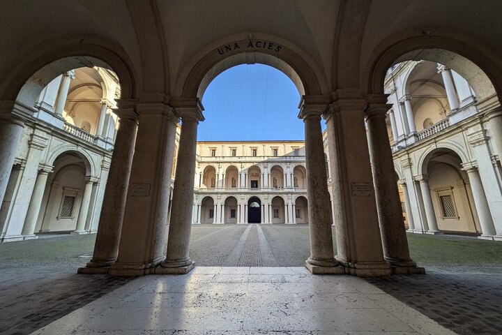 Guided Modena Sightseeing and Food Tour