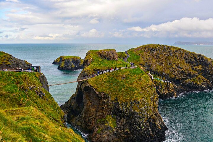 Morning Giant's Causeway Half Day Tour from Belfast