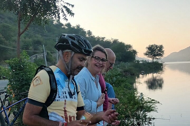 Udaipur Countryside Biking excursion