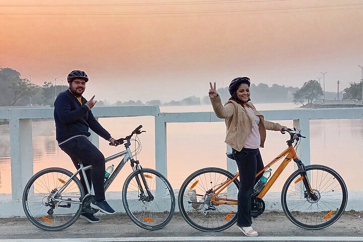 Udaipur Countryside Biking excursion