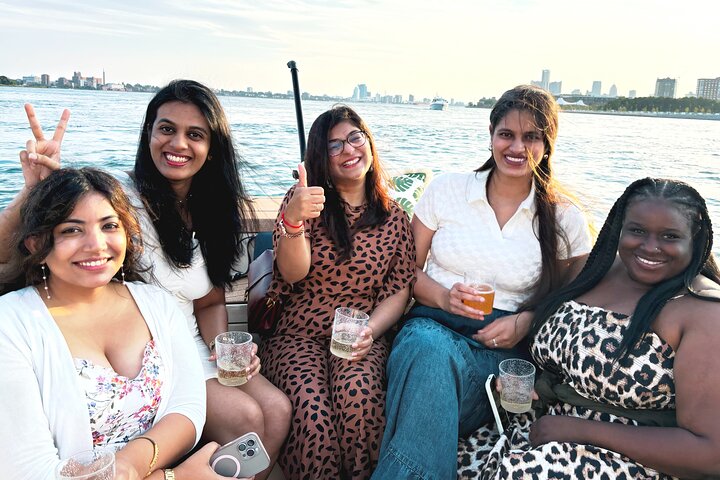 Weekend Private Detroit Luxury Cruise