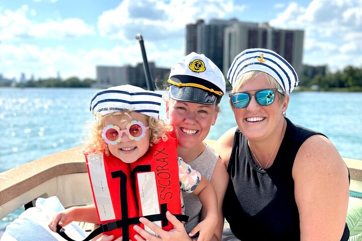 Weekend Private Detroit Luxury Cruise