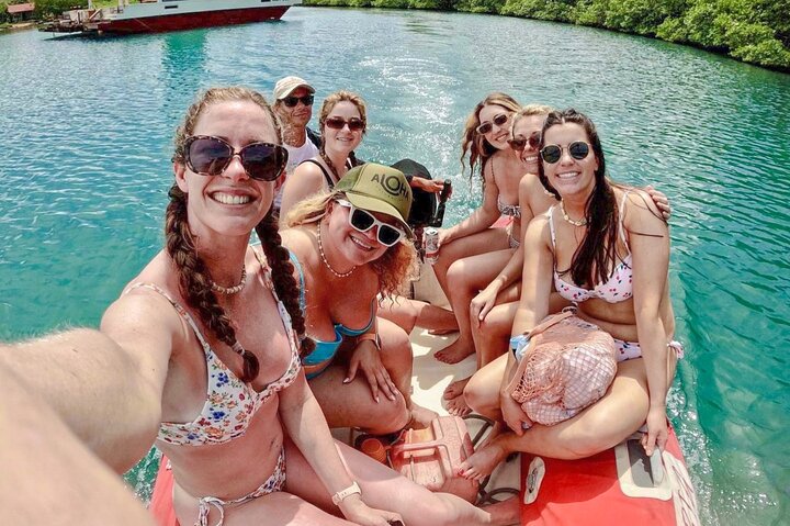 Private Catamaran Escape: Caribbean Beaches, Snorkeling & Lunch