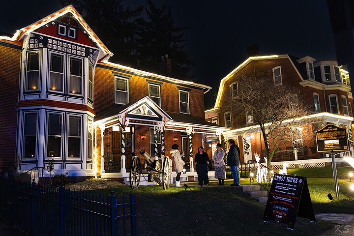 Civil War Ghosts: Echoes of the Fallen Gettysburg Ghost Tour