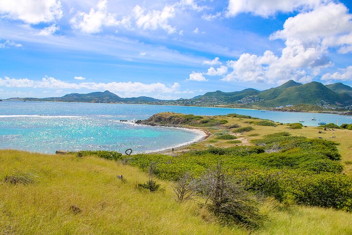 All-Inclusive Local Guided Pinel Island Tour