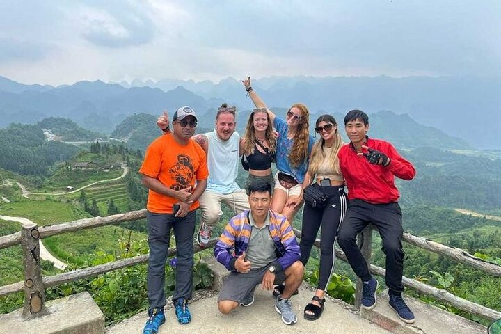 3 Days Deluxe Ha Giang Loop by Car - Private Stay Resort 4*
