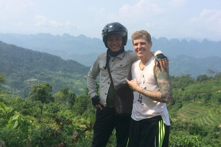 3 Days Deluxe Ha Giang Loop by Car - Private Stay Resort 4*