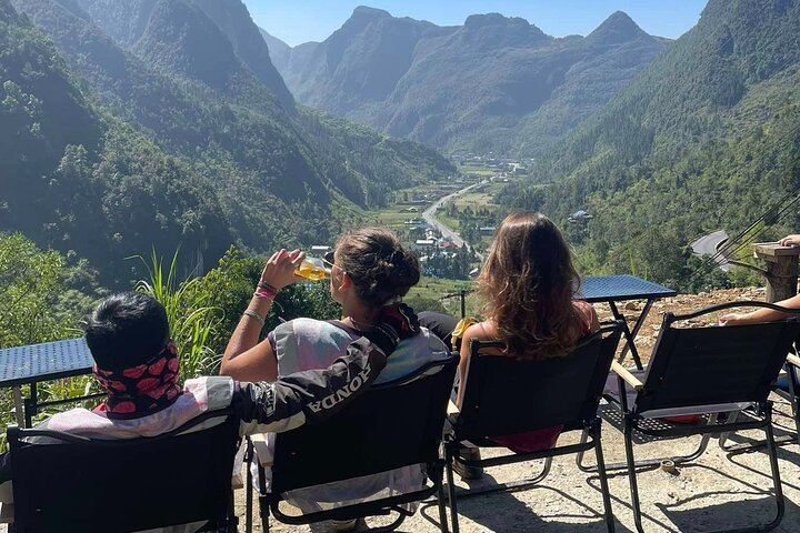 3 Days Deluxe Ha Giang Loop by Car - Private Stay Resort 4*