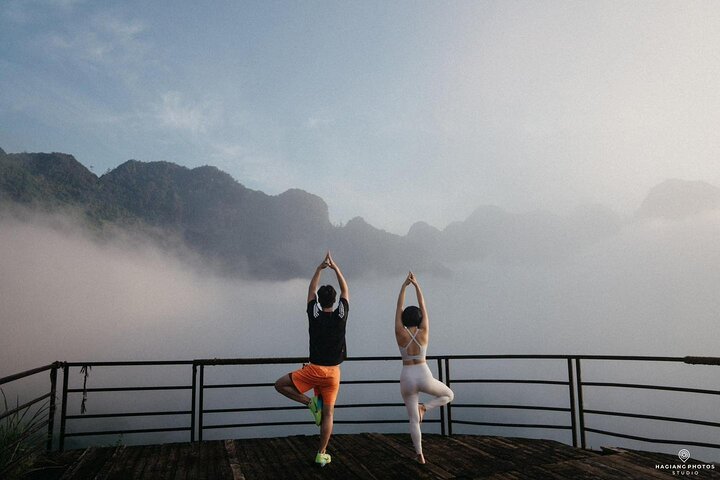 3 Days Private Deluxe Ha Giang Loop Motorbike - Stay Resort 4*