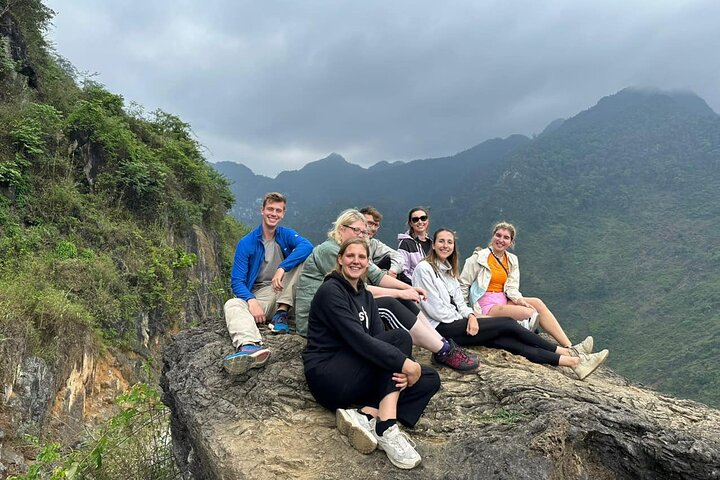 3 Days Private Deluxe Ha Giang Loop Motorbike - Stay Resort 4*