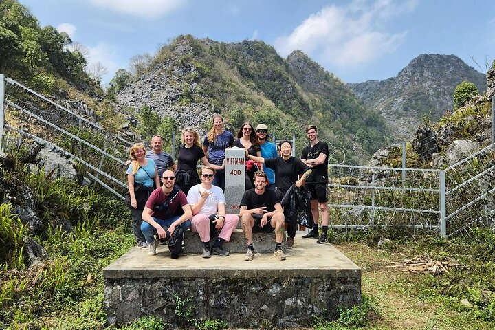 3 Days Private Deluxe Ha Giang Loop Motorbike - Stay Resort 4*
