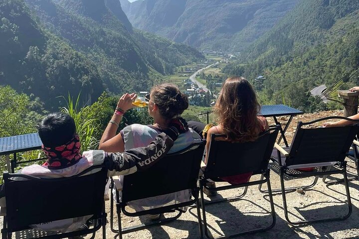 3 Days Private Deluxe Ha Giang Loop Motorbike - Stay Resort 4*
