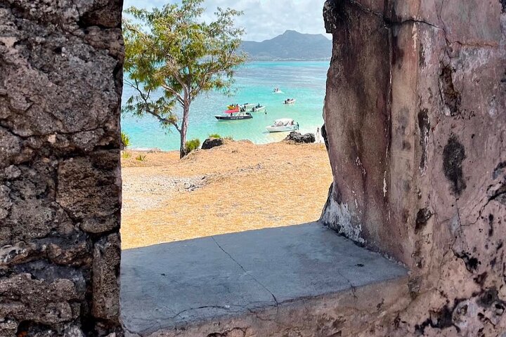 All Inclusive East Discovery 5 Island Tour By Speedboat