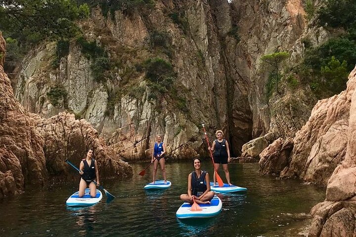 Costa Brava - Stand Up Paddleboarding Lesson and Tour