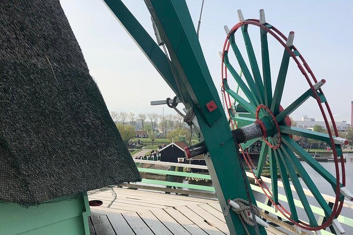 Private Taxi Transfer from Zaanse Schans Windmills to Amsterdam