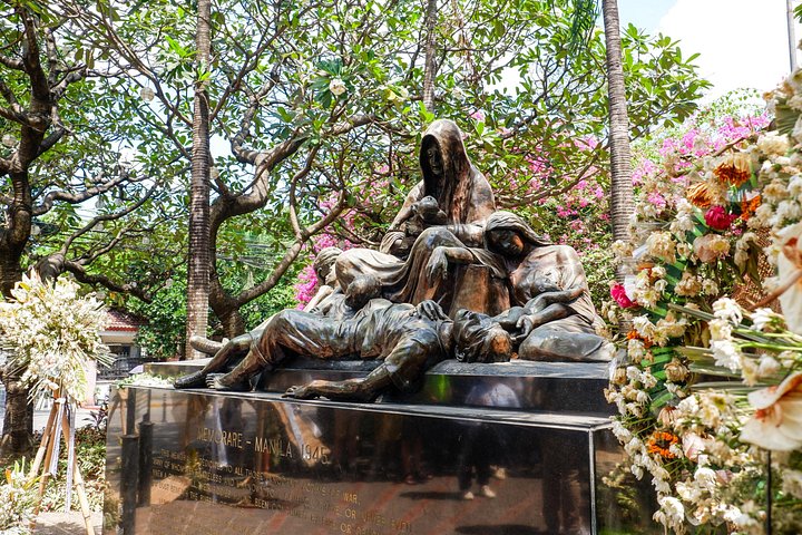Manila's Walled City: Intramuros Walking Tour