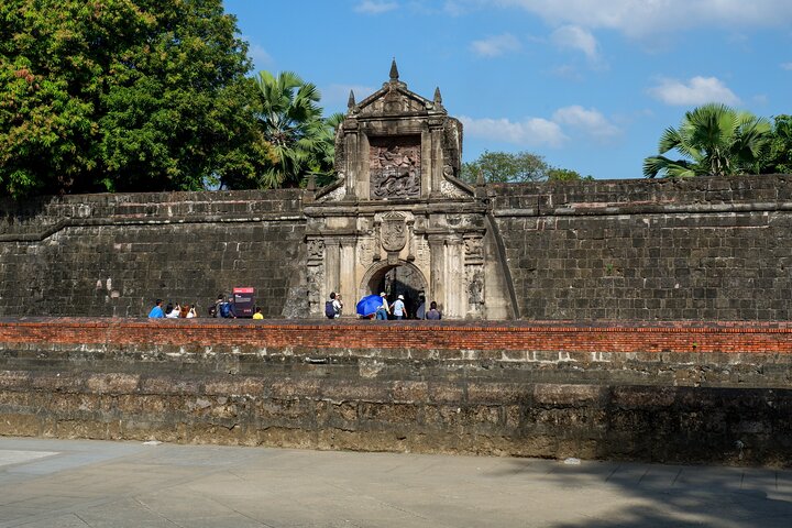 Manila's Walled City: Intramuros Walking Tour