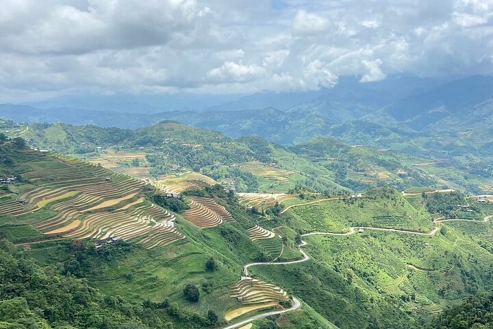 Ha Giang Loop 4 Days 3 Nights Motorbike Tour with easy Rider