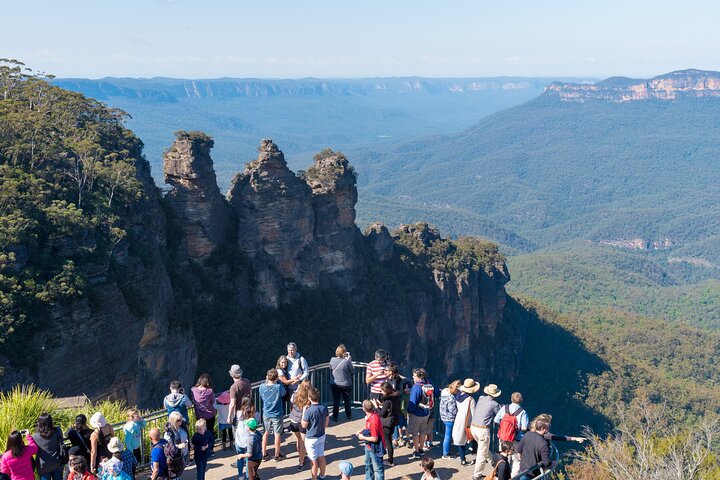 PRIVATE Blue Mountains Scenic World Wentworth Falls & Cruise Tour