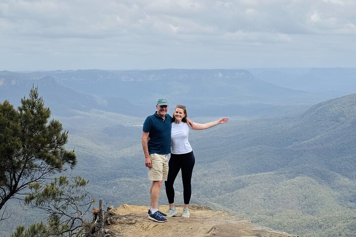 PRIVATE Blue Mountains Scenic World Wentworth Falls & Cruise Tour