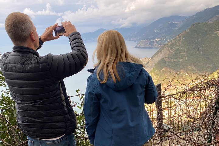 Cinque Terre PrivateTour by van from Lucca, Pisa or LaSpezia Port