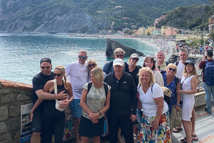Cinque Terre PrivateTour by van from Lucca, Pisa or LaSpezia Port
