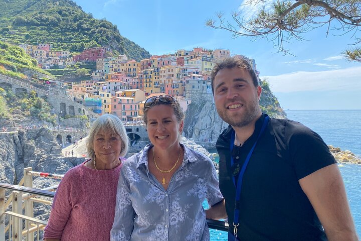 Cinque Terre PrivateTour by van from Lucca, Pisa or LaSpezia Port