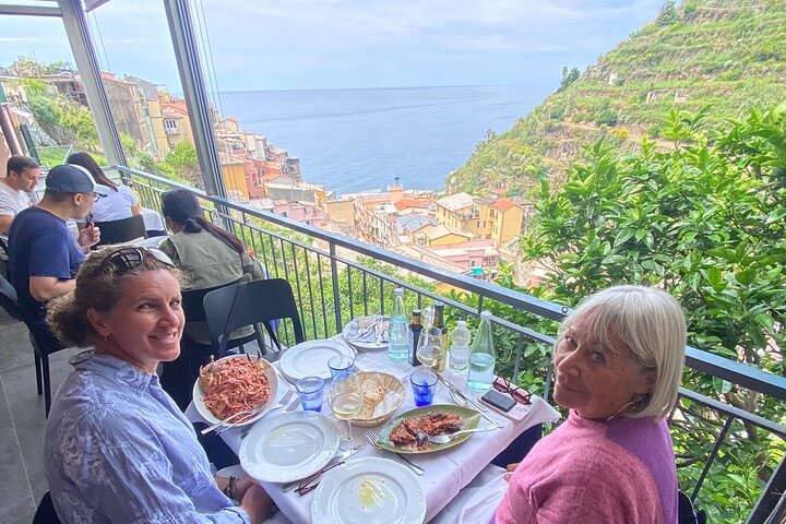 Cinque Terre PrivateTour by van from Lucca, Pisa or LaSpezia Port