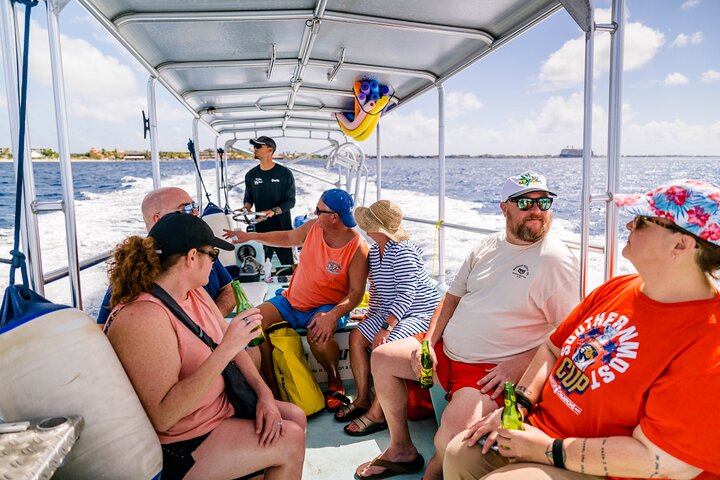 Marine Park - Private Boat charter with LOCAL Captain/ Guide