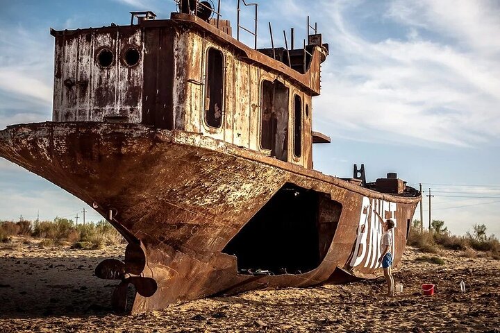 Daytrip From Khiva to Aral Sea Cemetery Of Ships . All In One