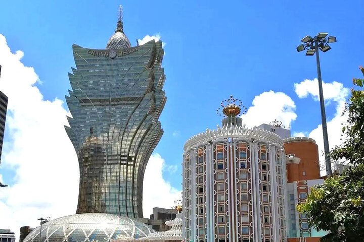 Hop-On Hop-Off Open Top Bus Tour in Macau