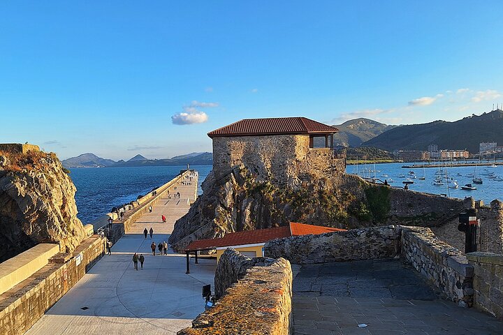 Bilbao and Castro Urdiales Day Tour from Santander
