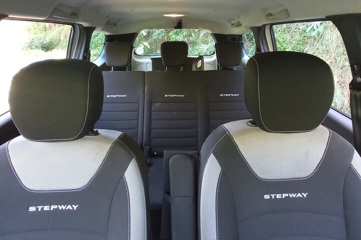 Airport transfer Reunion Roland Garros to/from West & South
