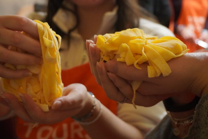 Bologna Local Pasta Cooking Class, Ragu, Spritz, Wine & Gelato