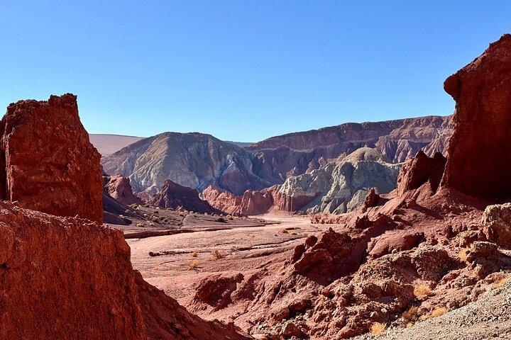Pack 3 Days, Private Tours in 4x4, Meet the Hidden Desert.