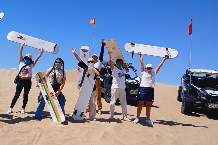 ICA: UTV & Sandboard Private in Huacachina