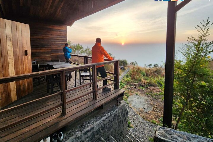Hiking in Mount Cameroon 3 days and 2 nights