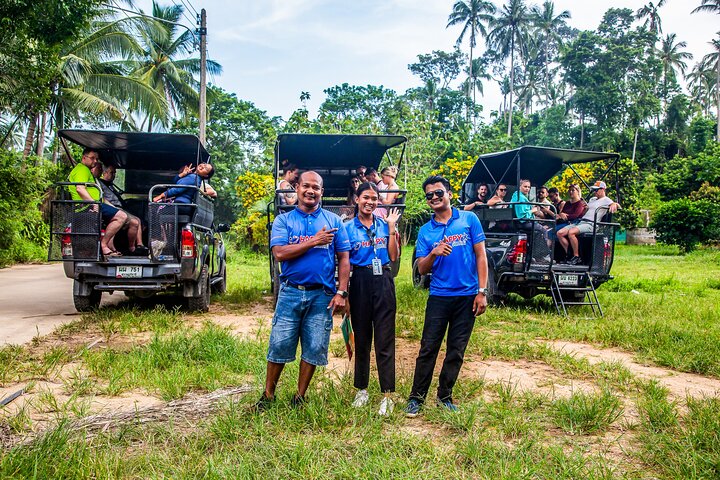 6 Hours Elephant Care and Jungle Tour by 4WD in Koh Samui