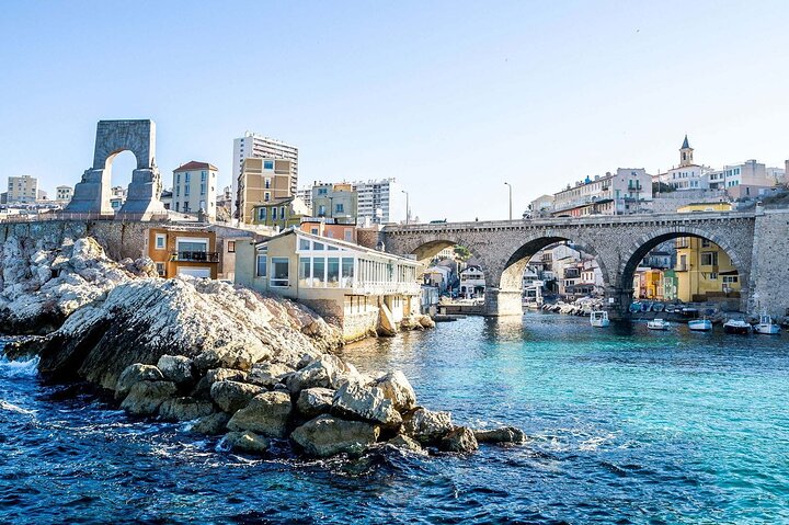 Deluxe Marseille Tour from Cruise Port including Aix-en-Provence