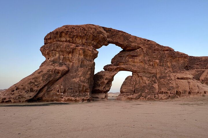 AlUla City Tour–5 Attractions with Pickup& Drop Off-Hotel/Airport