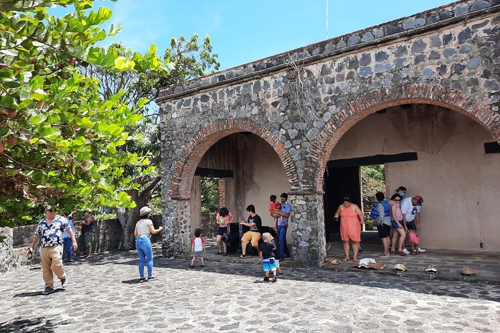 Las Isletas Boat Tour
