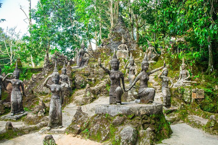 6 Hours Elephant Care and Jungle Tour by 4WD in Koh Samui