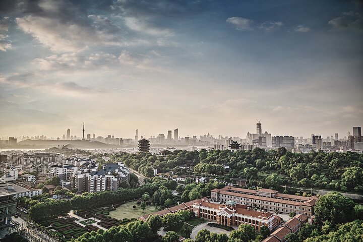 Sense-sational Wuhan (Guided Tour / Private Tour / City Tour)
